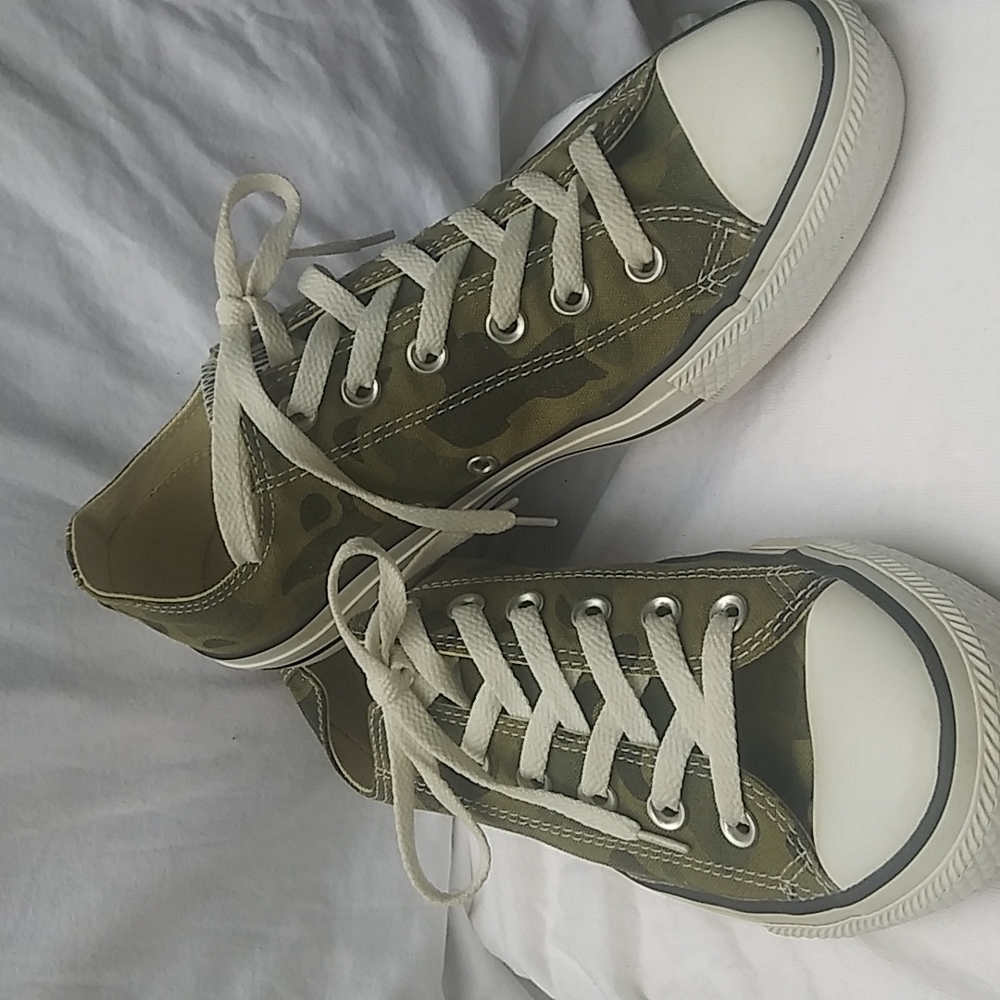 🖤💚Camo Converse💚🖤
